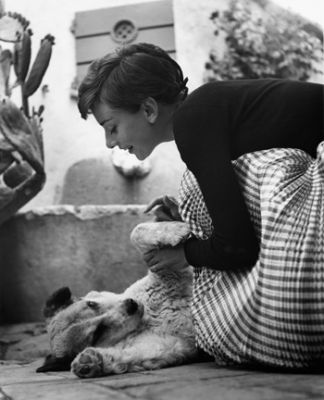 1954 La Vigna, Italy with dog
